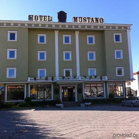 Mustang Hotell