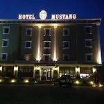 Hotel Mustang Vasqarr
