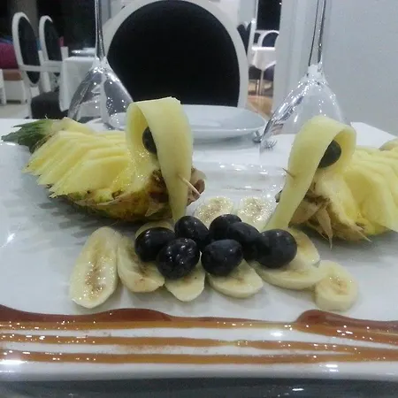 Отель Mustang Vaqarr